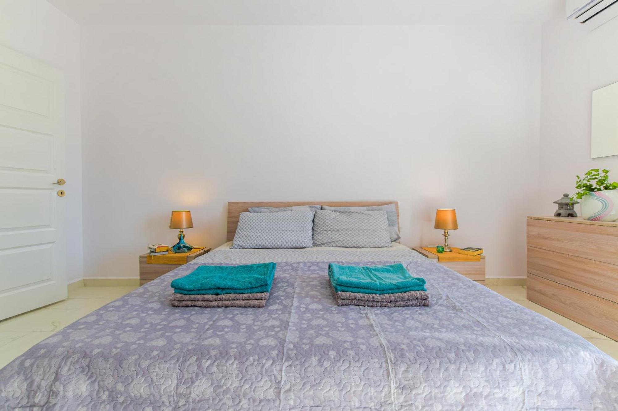 Spacious Brand New Apartment 3 Bdr 2Bth Bugibba San Pawl il-Baħar Eksteriør bilde